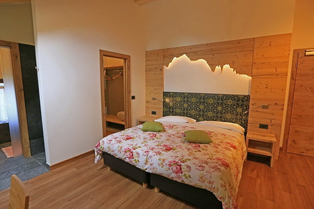 Hotel San Giovanni Vigo di Fassa Bagian luar foto