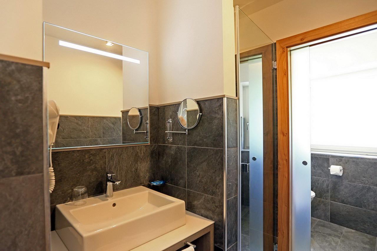 Hotel San Giovanni Vigo di Fassa Bagian luar foto